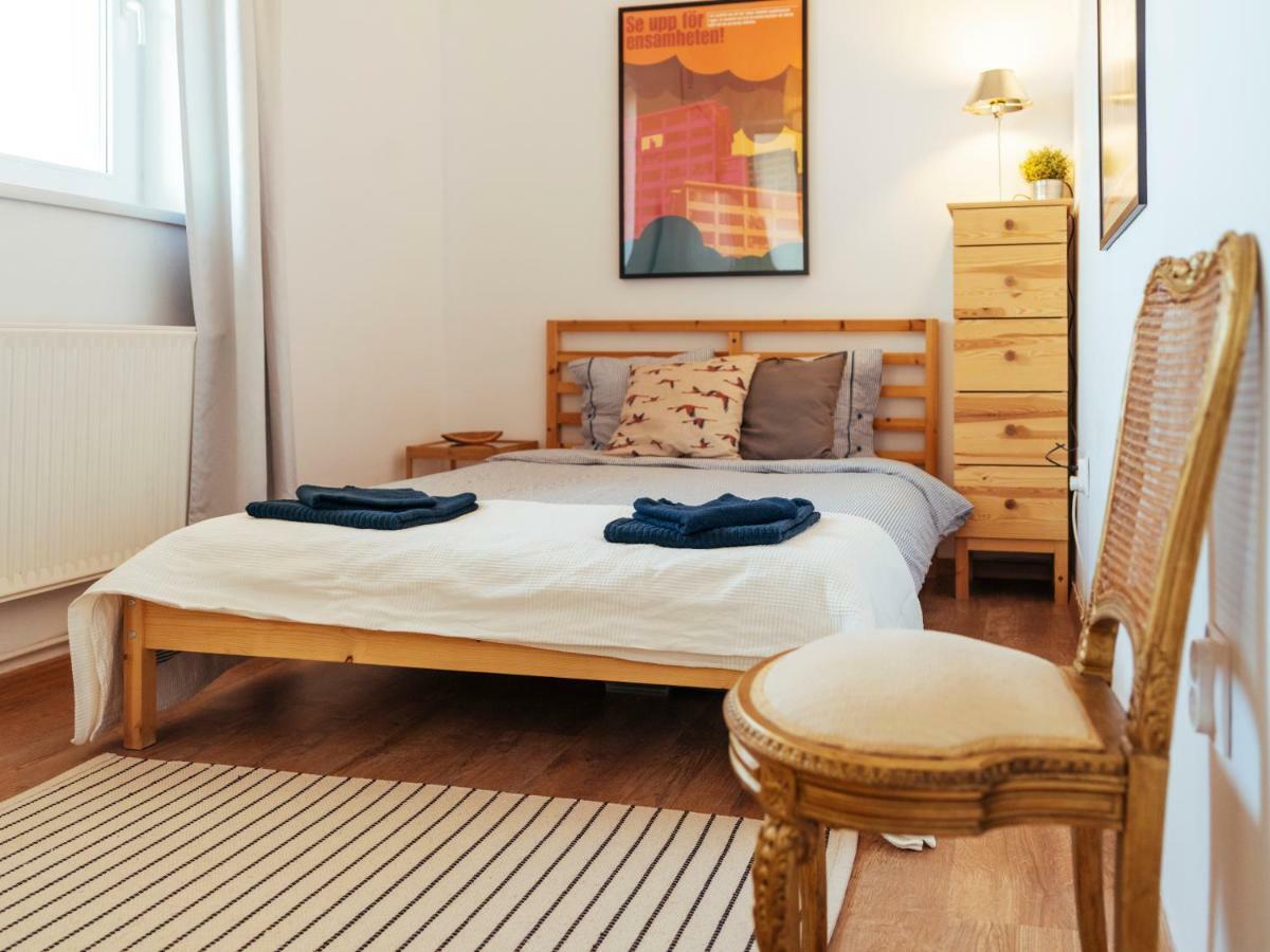 Parkview Apartment - Spectacular View & 2 Bedrooms ブカレスト エクステリア 写真